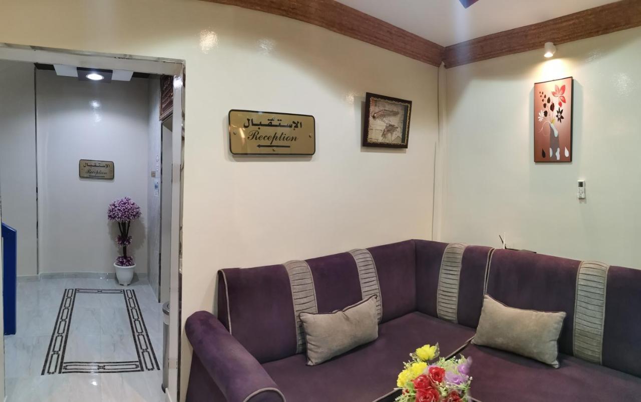 Al Aman Hotel Apartment Эль-Бурайми Экстерьер фото